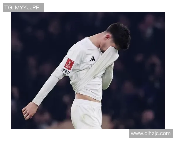 运动明星腿筋拉伤赛季第三次，恢复期漫长危及高额合同